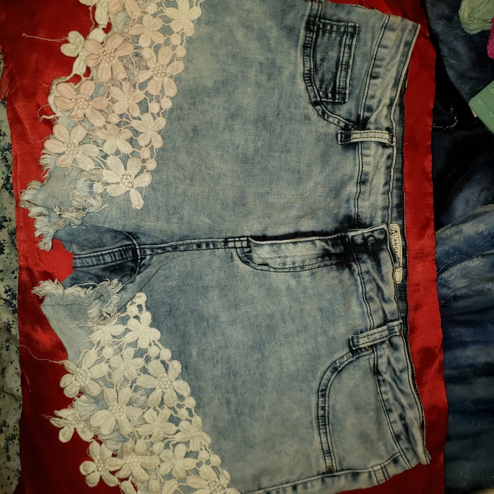 Daisy Duke shorts